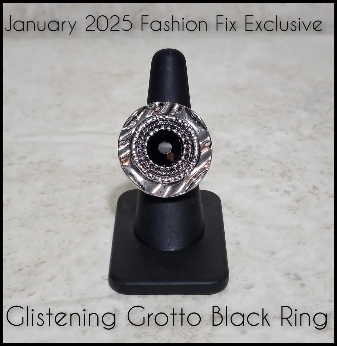 Glistening Grotto Black Ring