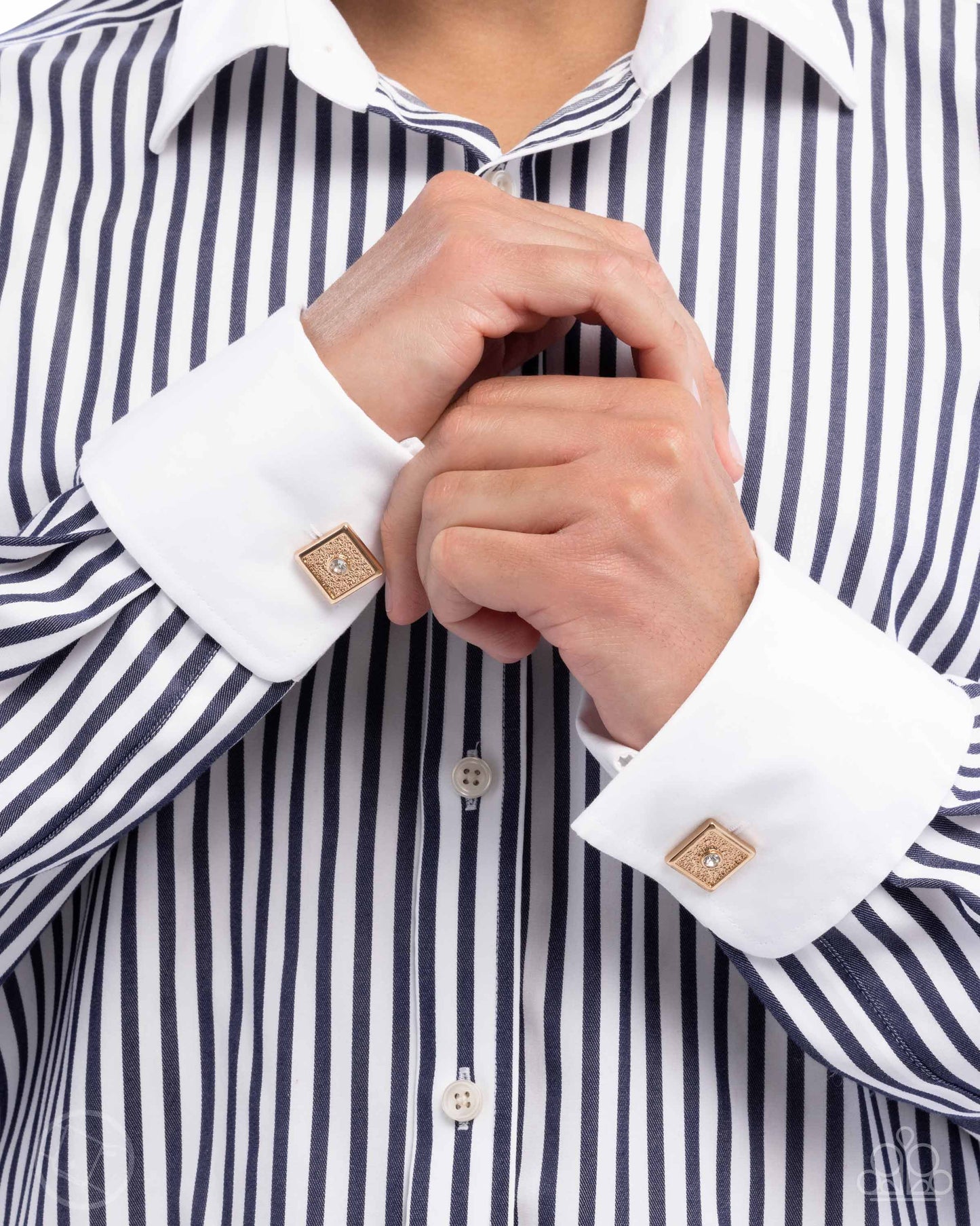 Dear Dazzle - Gold Cuff links