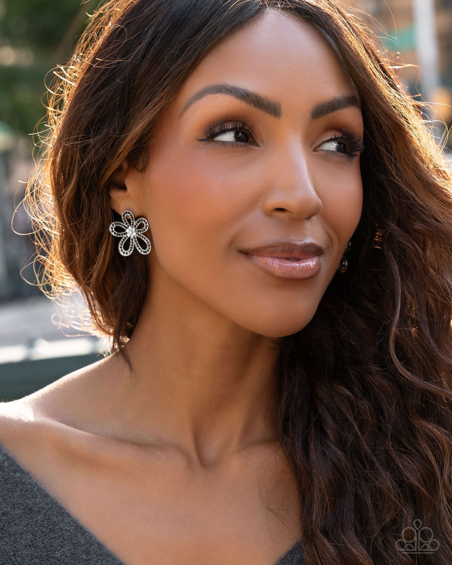 Blooming Belle - Black