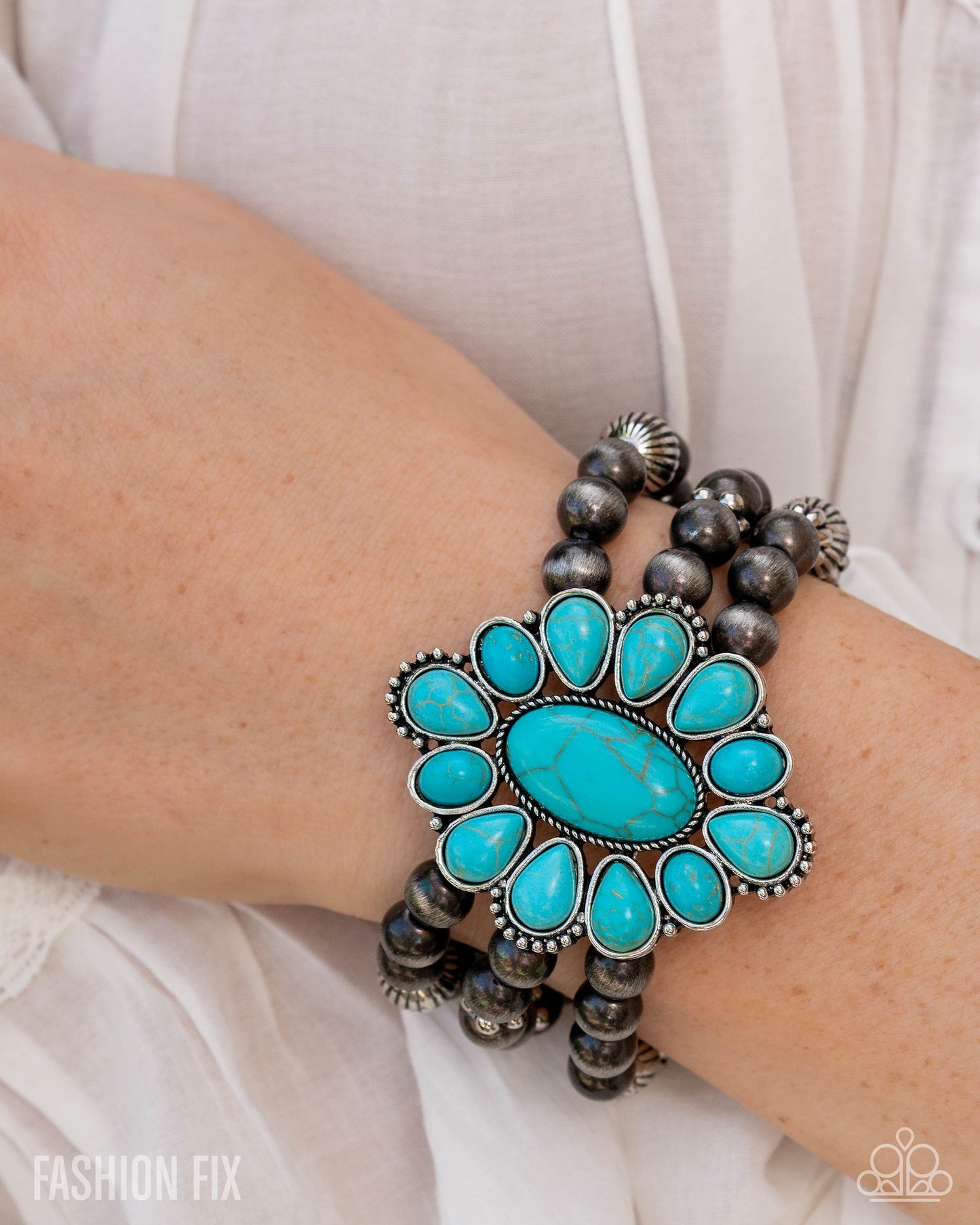 Simply Santa Fe - June Fashion Fix