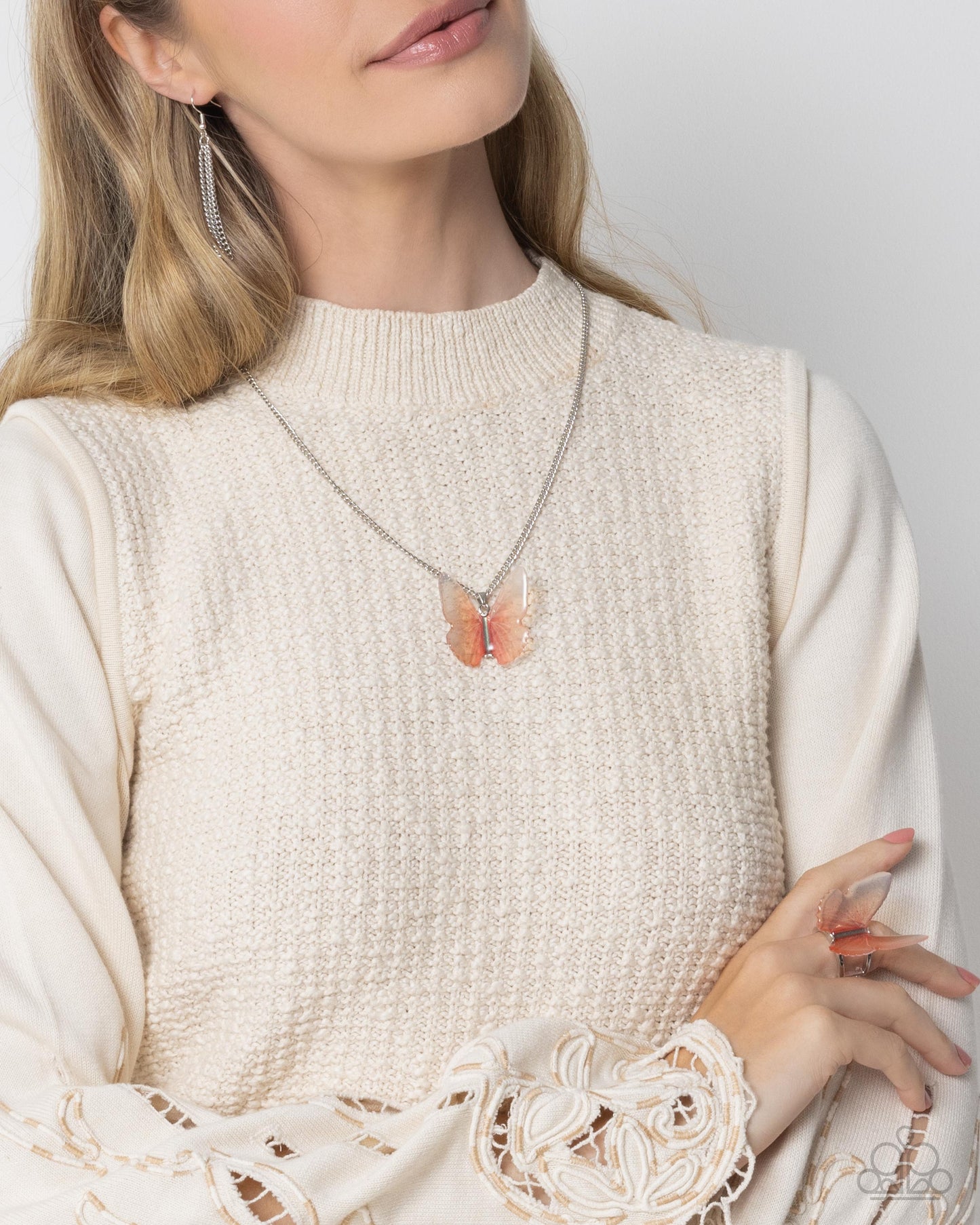 Fancy Flight - Complete Look