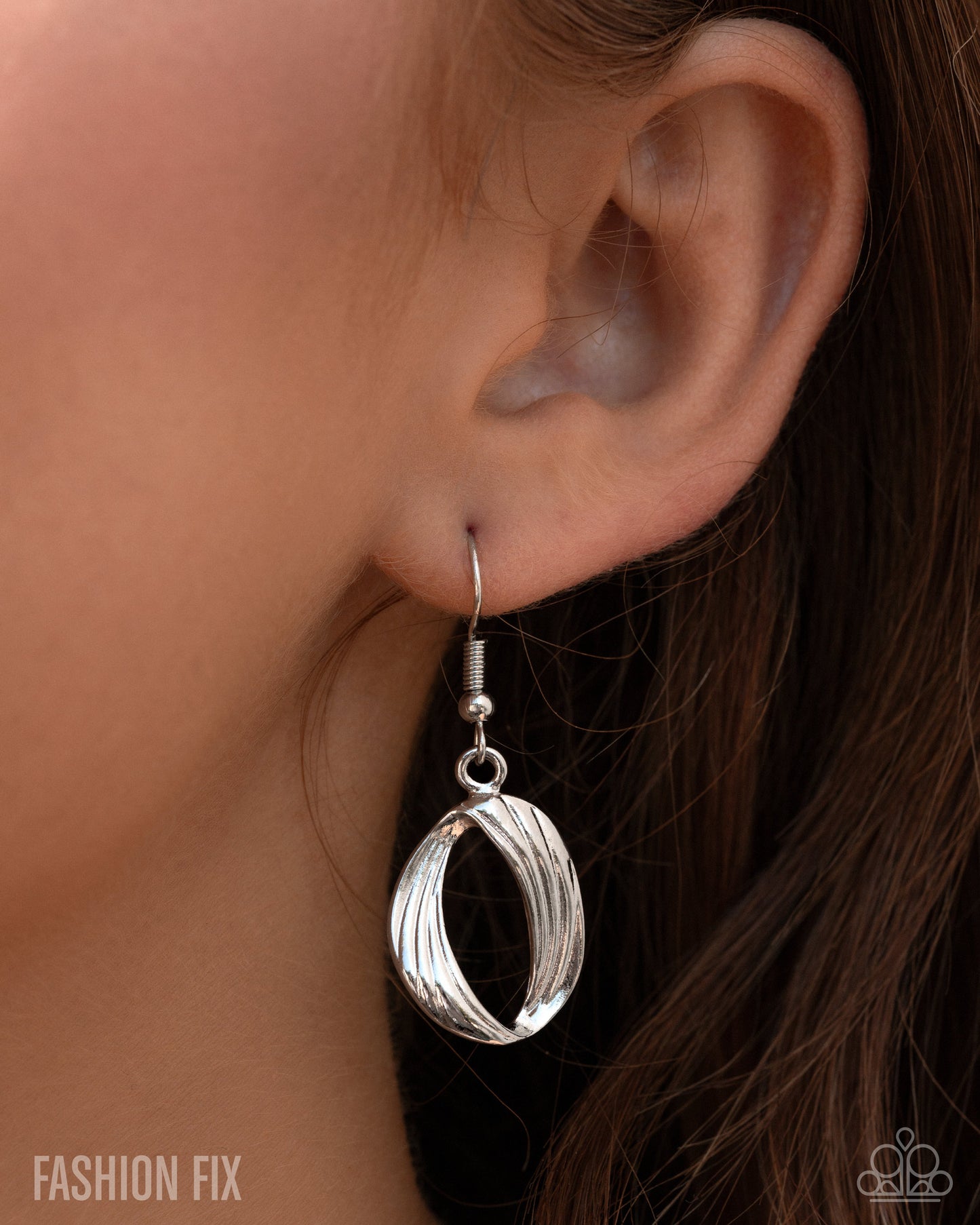 Ambitious Ambiance - White