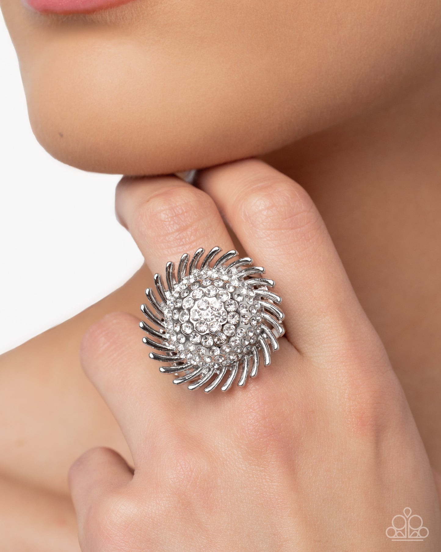 Strategic Show - White - Combo Set - Fashion Fix