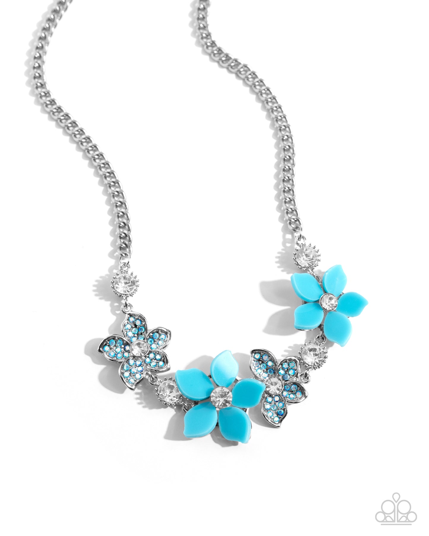 Bouquet Ballad Blue Necklace