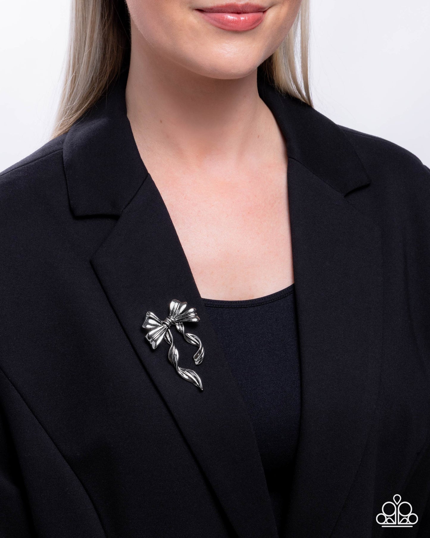 Bow Bonanza - Silver Brooch