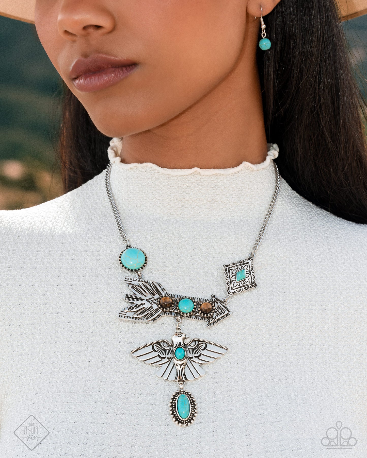 Earth Exposé Blue Necklace Fashion Fix