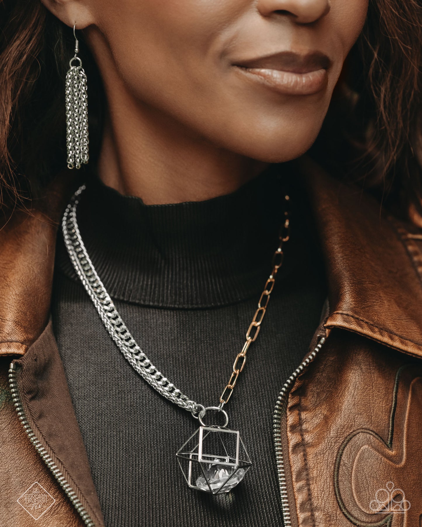 Enclosed Edge Necklace - Fashion Fix