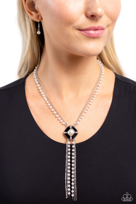 I Pinky SQUARE Black Necklace