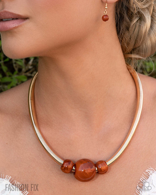 Sleek Shift Gold Necklace - Fashion Fix