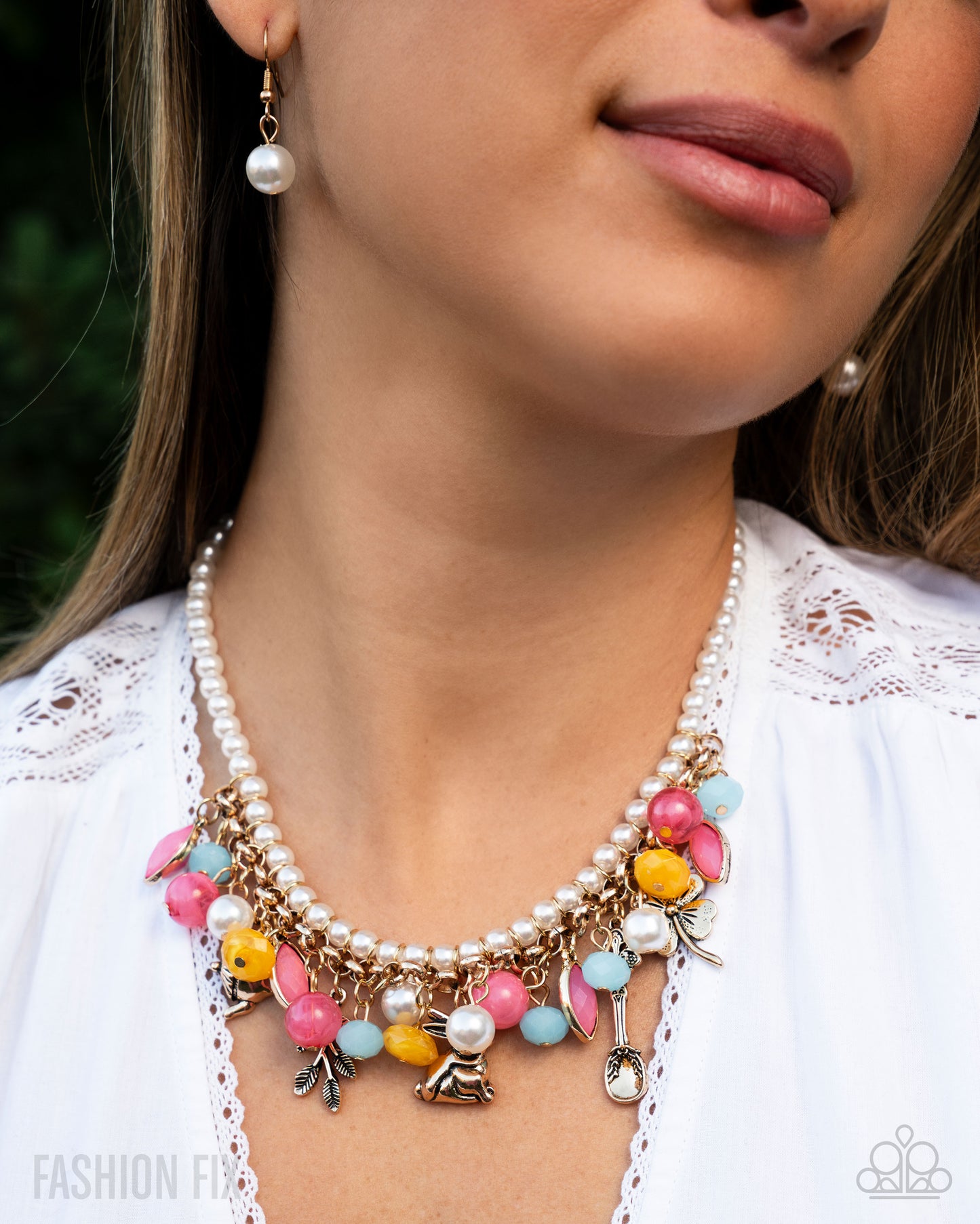 Tea Party Tapestry White Necklace - Fashion Fix