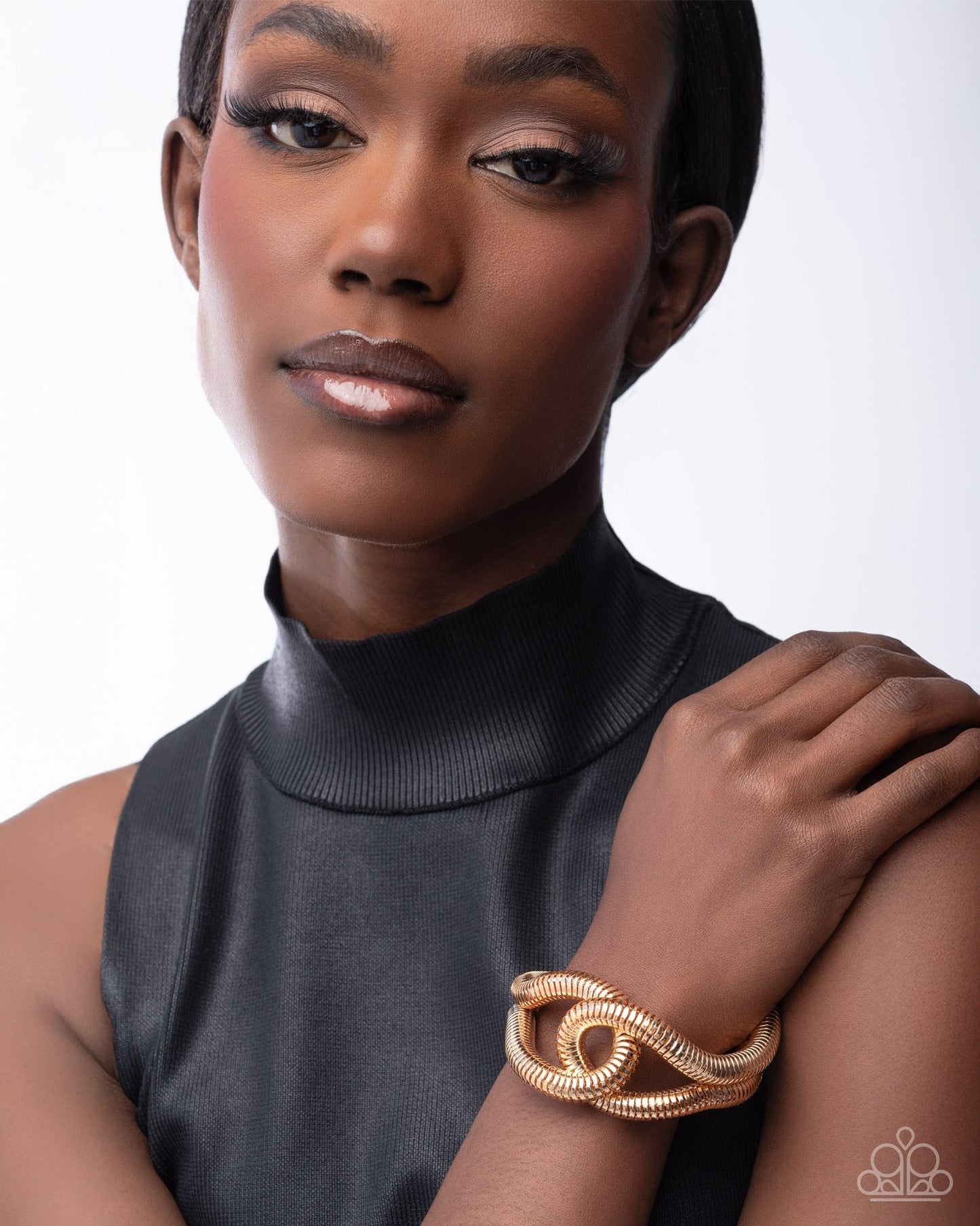 Interlocked Ignition Gold Bracelet